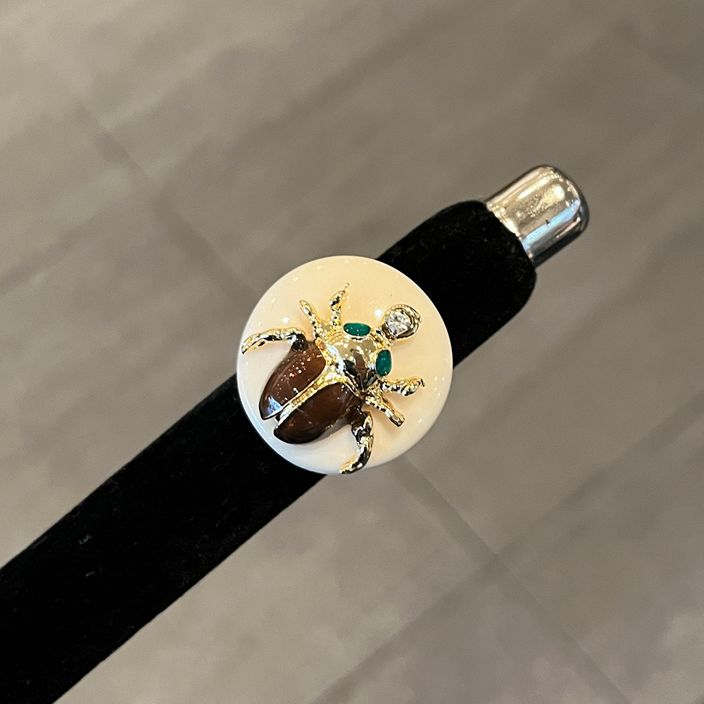 All Seasons Season 1 Piece Vintage Style Classic Style Bee Acrylic Alloy Plating Women's Rings