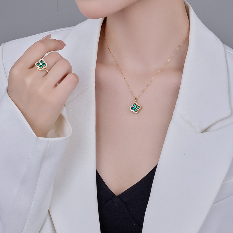 Rotating Four Leaf Clover Ring Green Zircon Fine Jewelry Gold_voghion.com