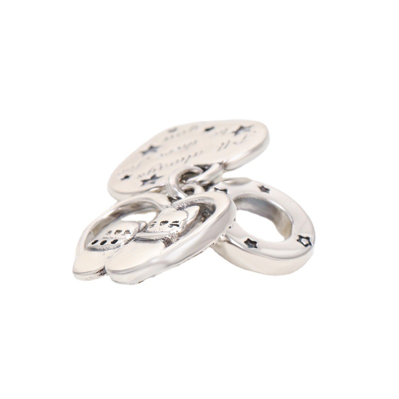 Fashionable cute pendant heart shaped