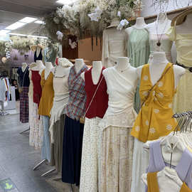 深圳南油一线品牌专柜连衣裙裤子套装女装实体工厂店直播货源批发