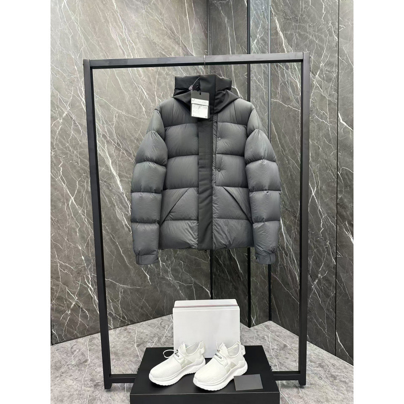 Winter Moncler down Jacket Black Warrior Black Label Unisex Hooded Coat Thickened Solid Color High-End Version