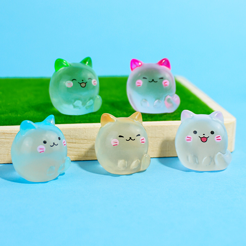 Micro paisaje decoración de escritorio nuevo tridimensional lindo luminoso gatito dibujos animados DIY cola larga gato coche pequeño adorno