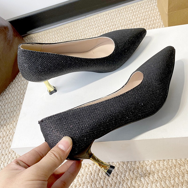2026 primavera y verano nuevo estilo coreano de moda sexy tacones altos zapatos de trabajo de tacones delgados zapatos de mujer superficiales