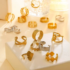 项链;手镯;戒指