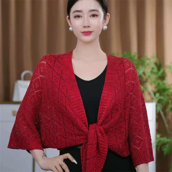 Autumn and winter shiny silk hollow diamond pattern knitted shawl for women, suitable for middle-aged mothers to wear at wedding banquets, as a festive outer cardigan or dress accessory