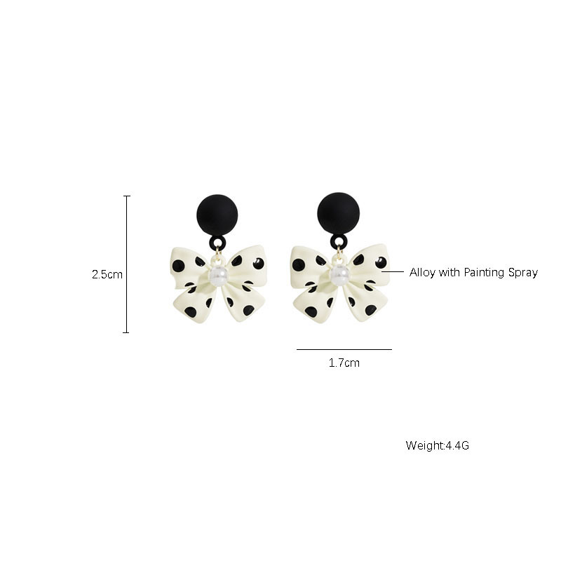 5g Weight Korean Fashion Simple Spray Paint Feminine Milky White Dot Bow Earrings