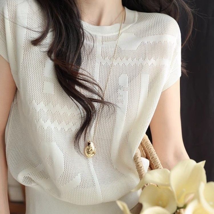 Plus-Size Summer New Style Knitwear, Stylish Hollow-Out Loose Jacquard Thin Design, Ice Silk Short-Sleeve Knit Top Plus-Size Summer New Style Knitwear, Stylish Hollow-Out Loose Jacquard Thin Design, Ice Silk Short-Sleeve Knit Top