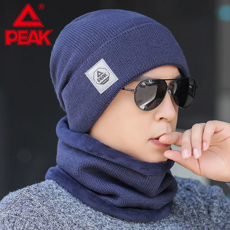 Шапка Peak/Пик зимняя утепленная из шерсти, теплая вязаная молодежная для улицы, с бархатной подкладкой