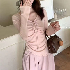 法式V领褶皱喇叭长袖T恤女早秋纯欲修身收腰木耳边针织打底衫上衣