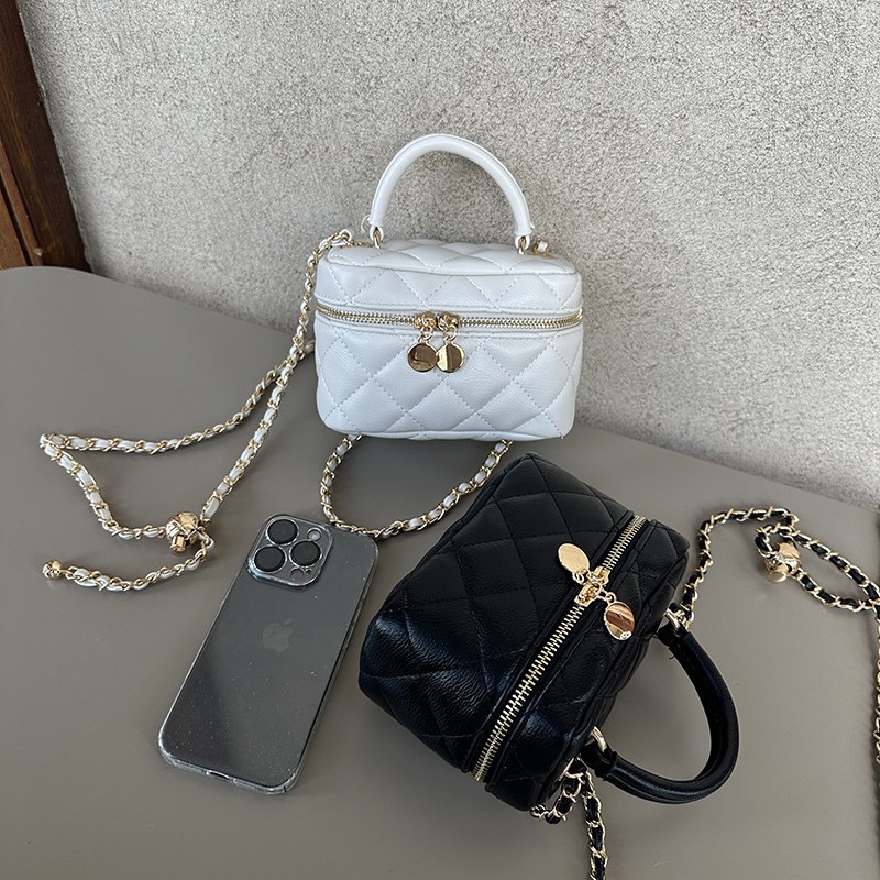 Nuovo modello da donna 2025: elegante borsetta quadrata di piccole dimensioni con motivo a rombi, tracolla a catena, adatta per il pendolarismo e come trousse per il trucco._voghion.com