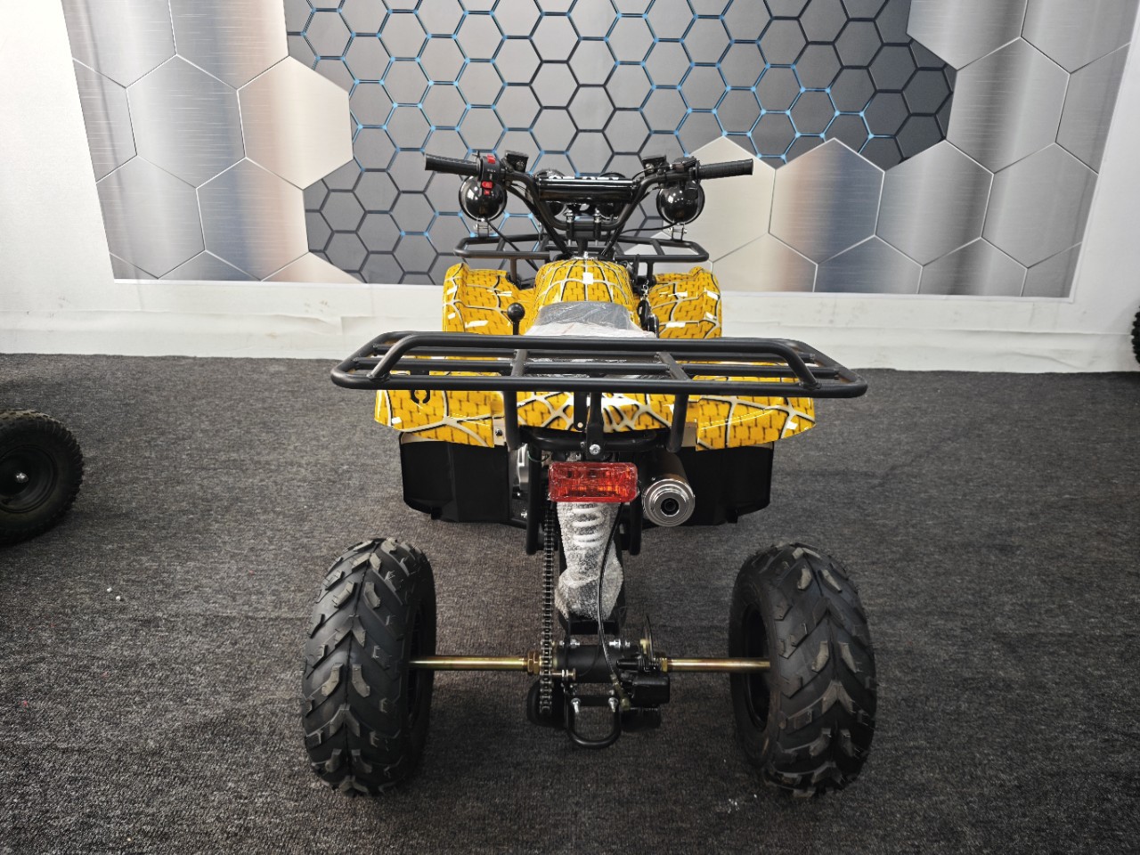 Four-Wheel Off-Road Mini Bull Atv 125Cc Gasoline Model for Adults and Children for Venue Rental