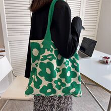 ���ذ��ٴ�μ�ͨ��Ů��������������ins���eë��ᘿ�����ُ���