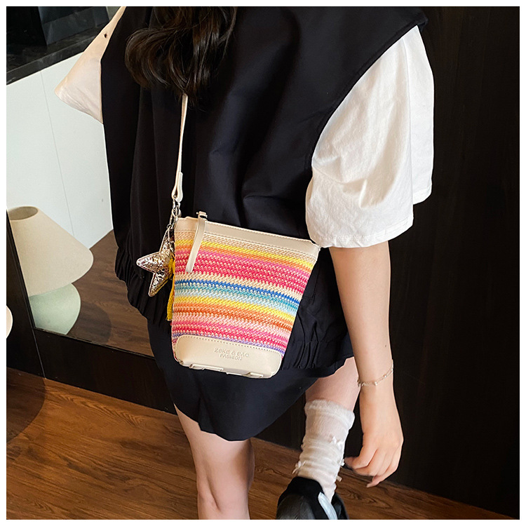 Fashionable straw woven bag for women 2025 summer new trendy woven single-shoulder crossbody women's bag, versatile bucket bag with patchwork undefined