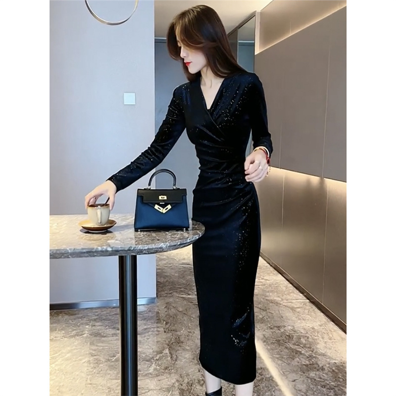 Autumn and Winter Women's High-End Street Dress Long-Sleeved Slimming Mid-Length Waist-Cinching Gold Velvet Little Black Dress