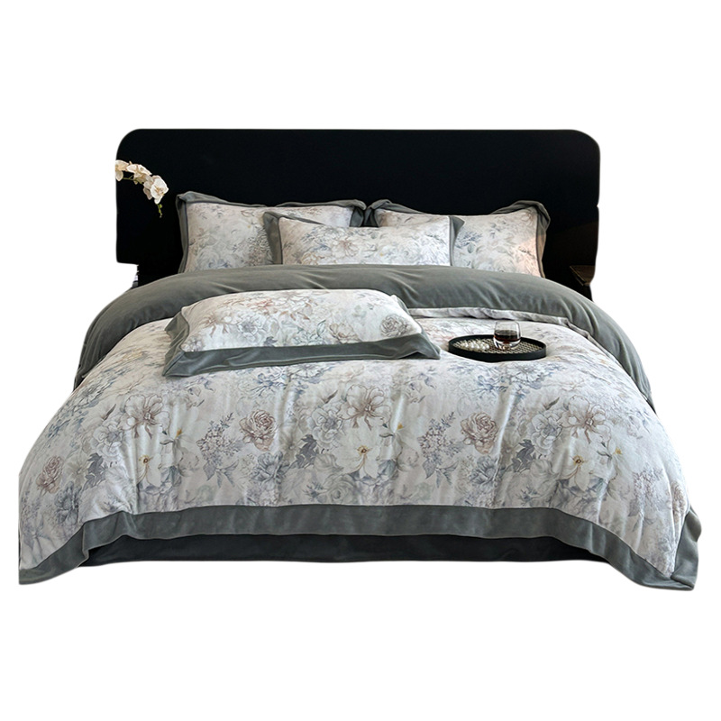 Leche de invierno cama de cuatro piezas conjunto 2025 nuevo engrosado calentamiento sábanas de coral cubierta de cama de tres piezas conjunto de ropa de cama