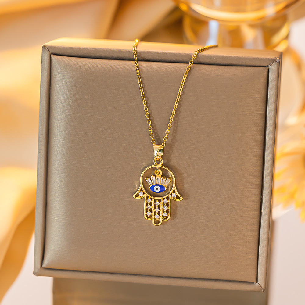 10g Weight Titanium Steel Copper Gold Plated Simple Style Devil's Eye Hollow Out Inlay Zircon Pendant Necklace