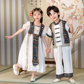 童汉服;童套装;儿童表演服