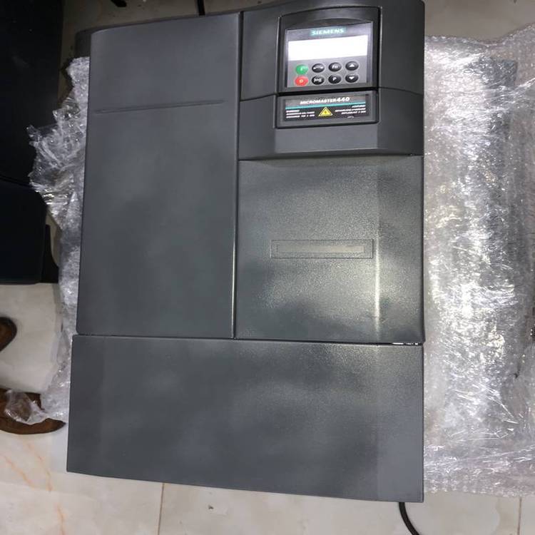 西门子变频器三相380V2.2KW包邮6SL3210-5BE22-2UV0