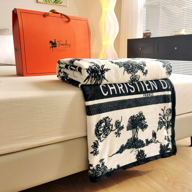 Подарочные одеяла Кондиционеры Одеяла Молочные одеяла Плюшевые одеяла Толстые фланелевые одеяла Подарочные коробки с логотипом для внешней торговли через границу