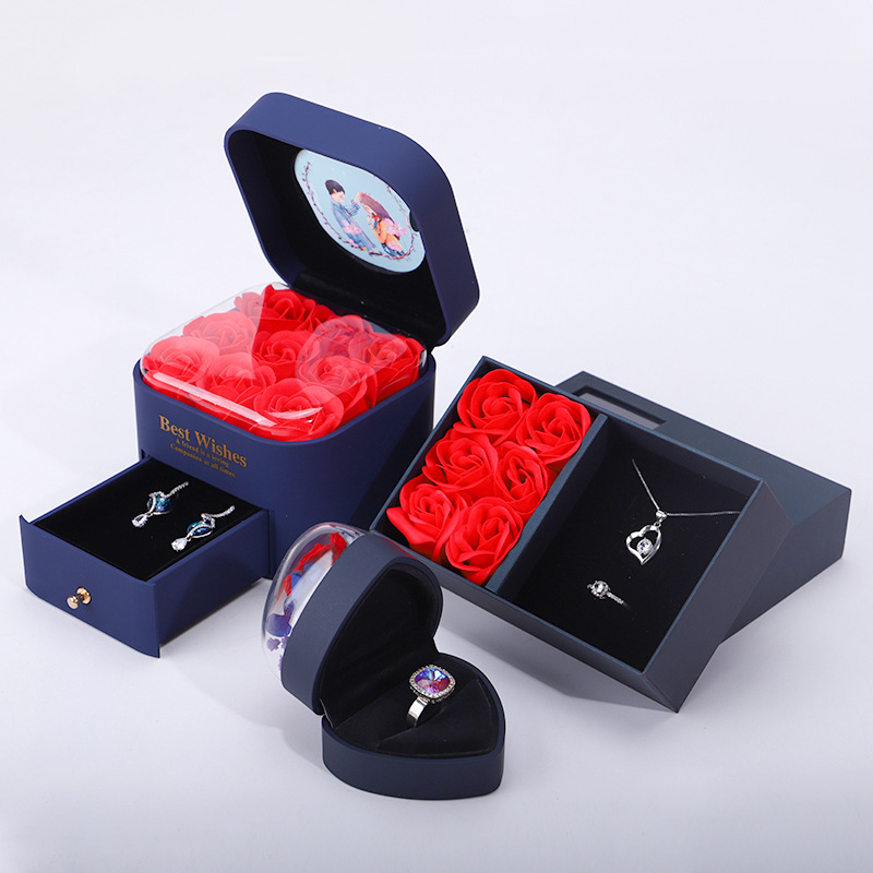 圣诞玫瑰花旋转戒指盒创意新款项链戒指盒饰品首饰盒现货批发
