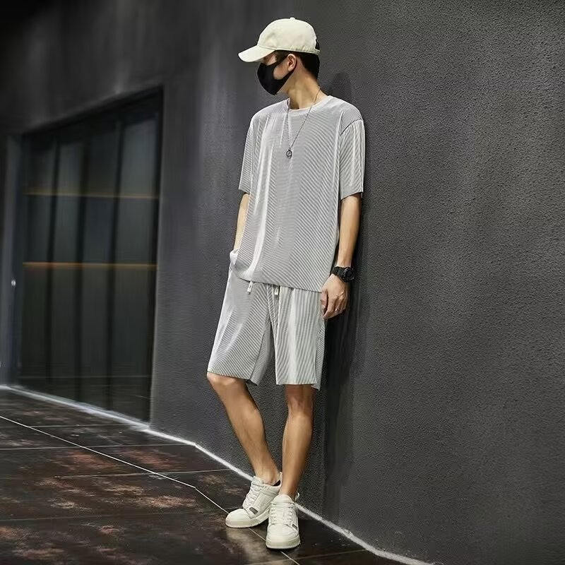 Camisas, menos ropa, ropa deportiva a rayas de seda de hielo, pantalones cortos de manga corta sueltos de gran tamaño de verano para hombres, ropa casual