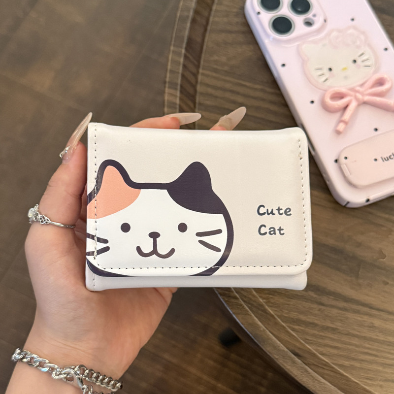 Wallet with Kitten Print, New Style, Fresh and Cute Cartoon Design, Short Women's Wallet with Multiple Card Slots, Clasp Card Holder, Coin Purse