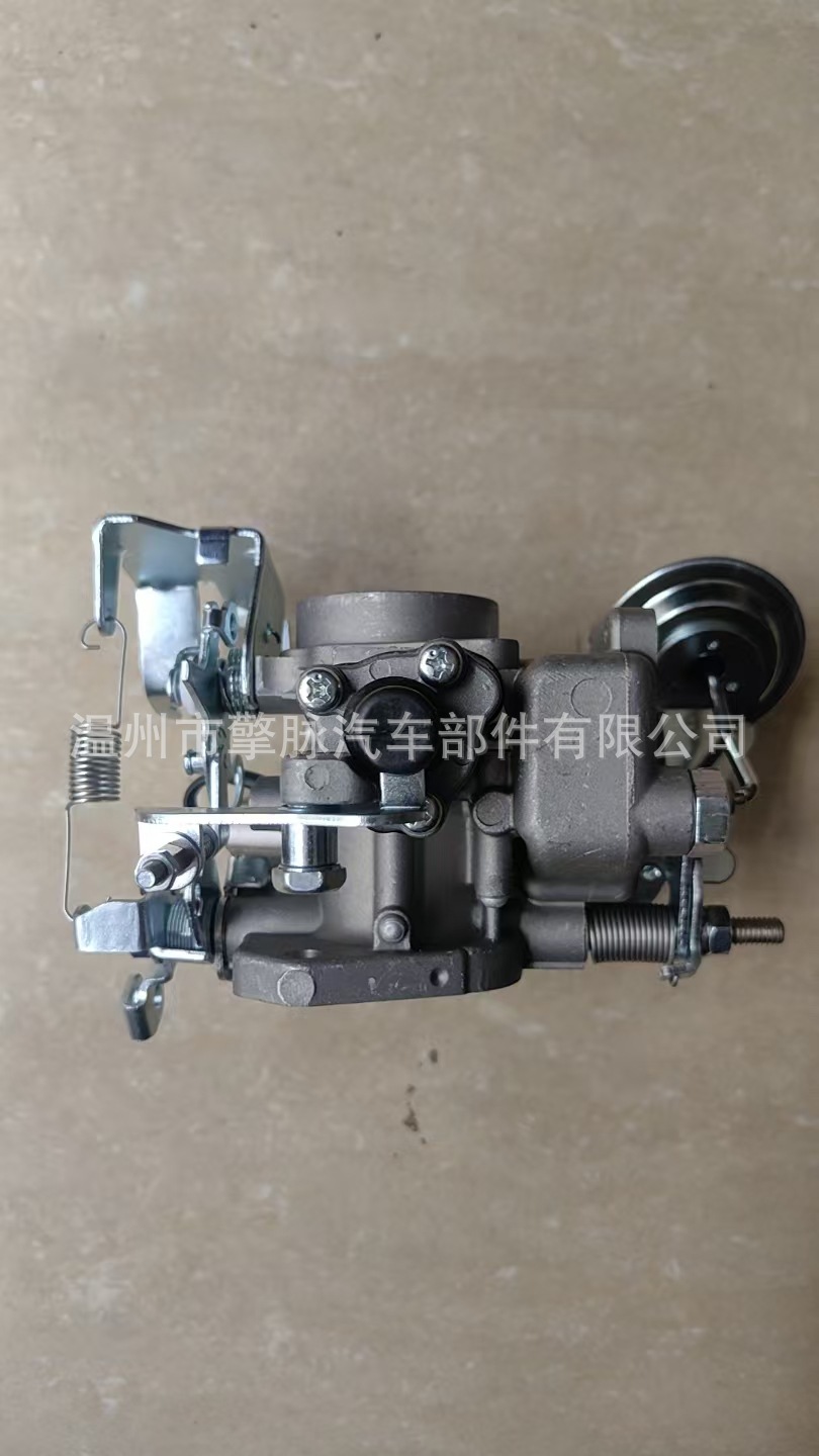 Carburetor 13200-80321 13200-80322 Is Suitable for Suzuki Sj410 Jimny 1.0L-1.3L