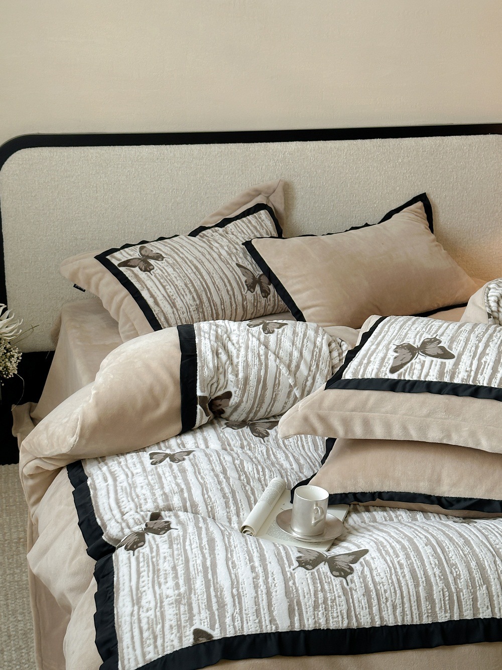Conjunto de roupa de cama vintage estilo francês veludo_voghion.com