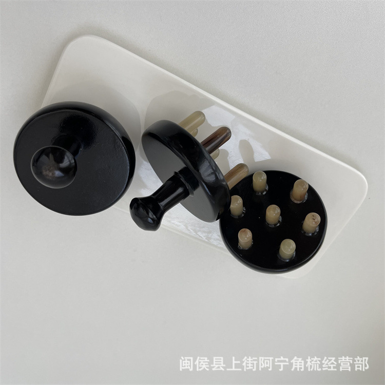 Yak Horn Comb Seven-Pin Scalp Massage Comb Portable Acupoint Head Grooming Tool overview