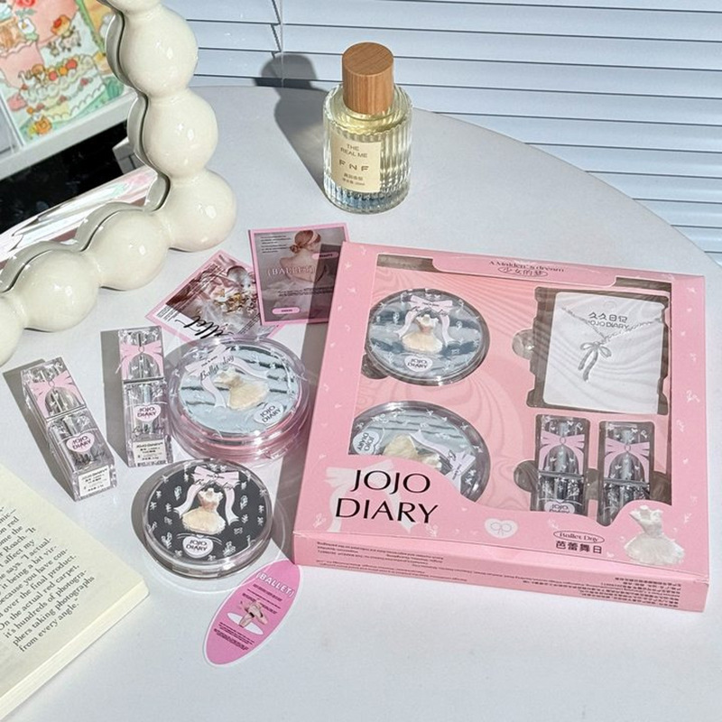JOJO DIARY芭蕾舞日系列套盒底妆口红项链少女心生日礼物彩妆礼盒|undefined