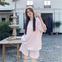 韓国万能スポーツスーツレディース夏フレッシュルーズ刺繍カジュアル半袖Tシャツショーツファッション2点セット