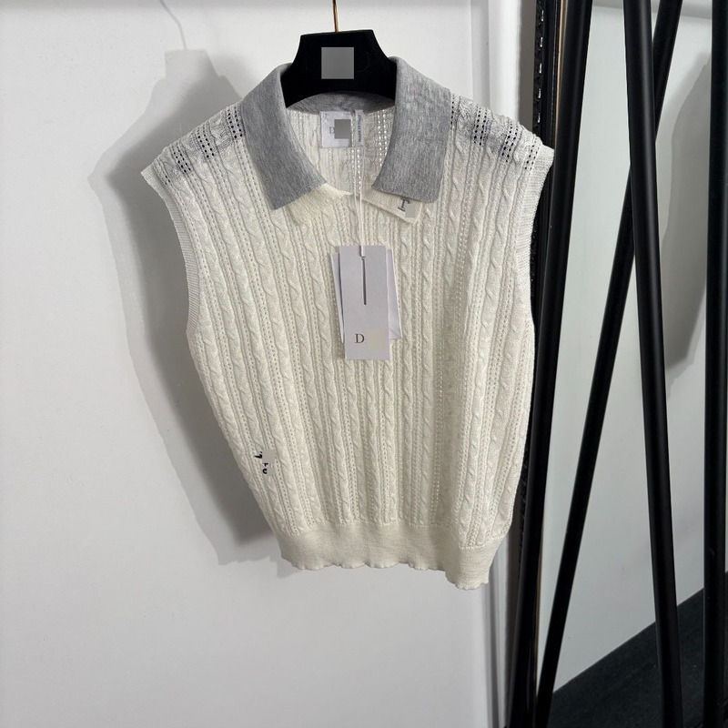 Nanyou High-End Foreign Trade Style New Cd Little Bee Embroidery Double-Layer Color-Blocking Turn-Down Collar Wool Knitted Vest Nanyou High-End Foreign Trade Style New Cd Little Bee Embroidery Double-Layer Color-Blocking Turn-Down Collar Wool Knitted Vest
