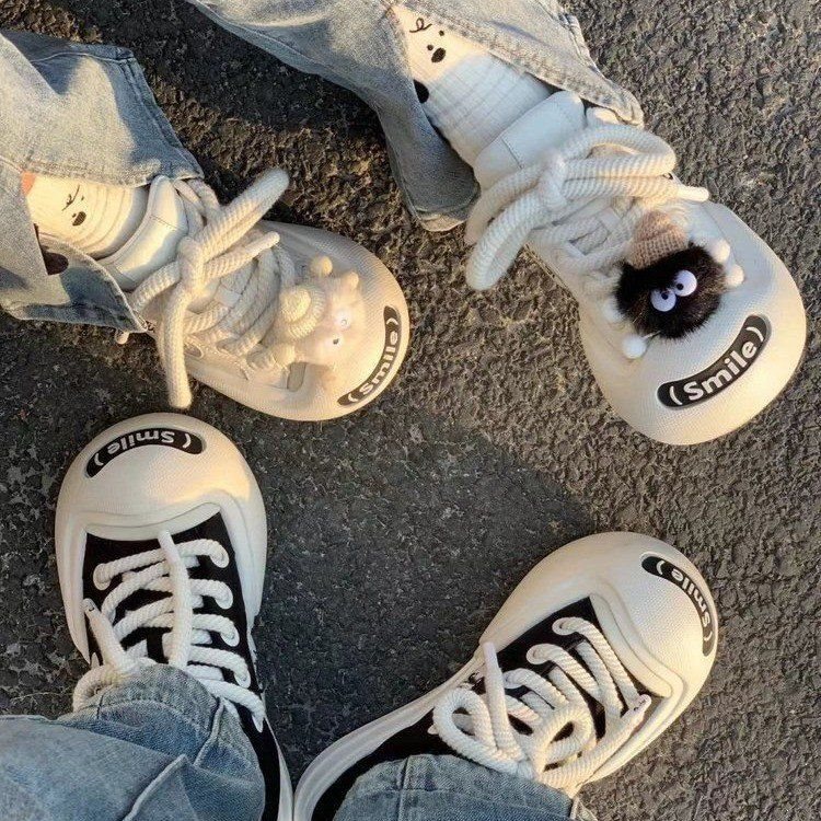 New Niche Original Cute Big-Toe Ugly-Chic Sneakers for Women 2024 Summer Versatile Smiley Casual White Shoes