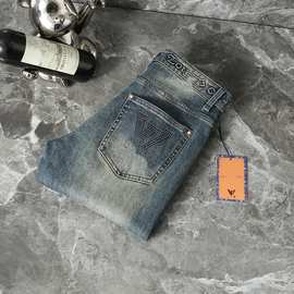 2025驴家新款刺绣牛仔裤男士潮牌修身小脚裤欧货高端轻奢小直筒