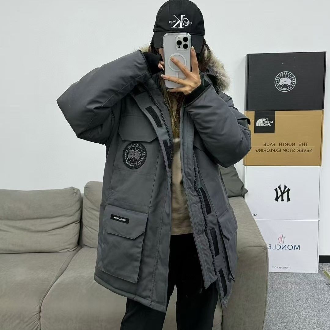 Goose 08 with wolf hair-graphite gray black label