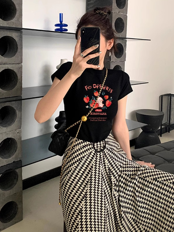 アメリカンレトロショルダー漫画イチゴバニー半袖Tシャツレディース夏の新しい甘いホットガールカジュアル多用途トップ|undefined
