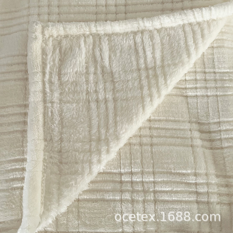 新款白色方格纹法兰绒毛毯超柔学生宿舍用盖毯家用床尾装饰毯批发