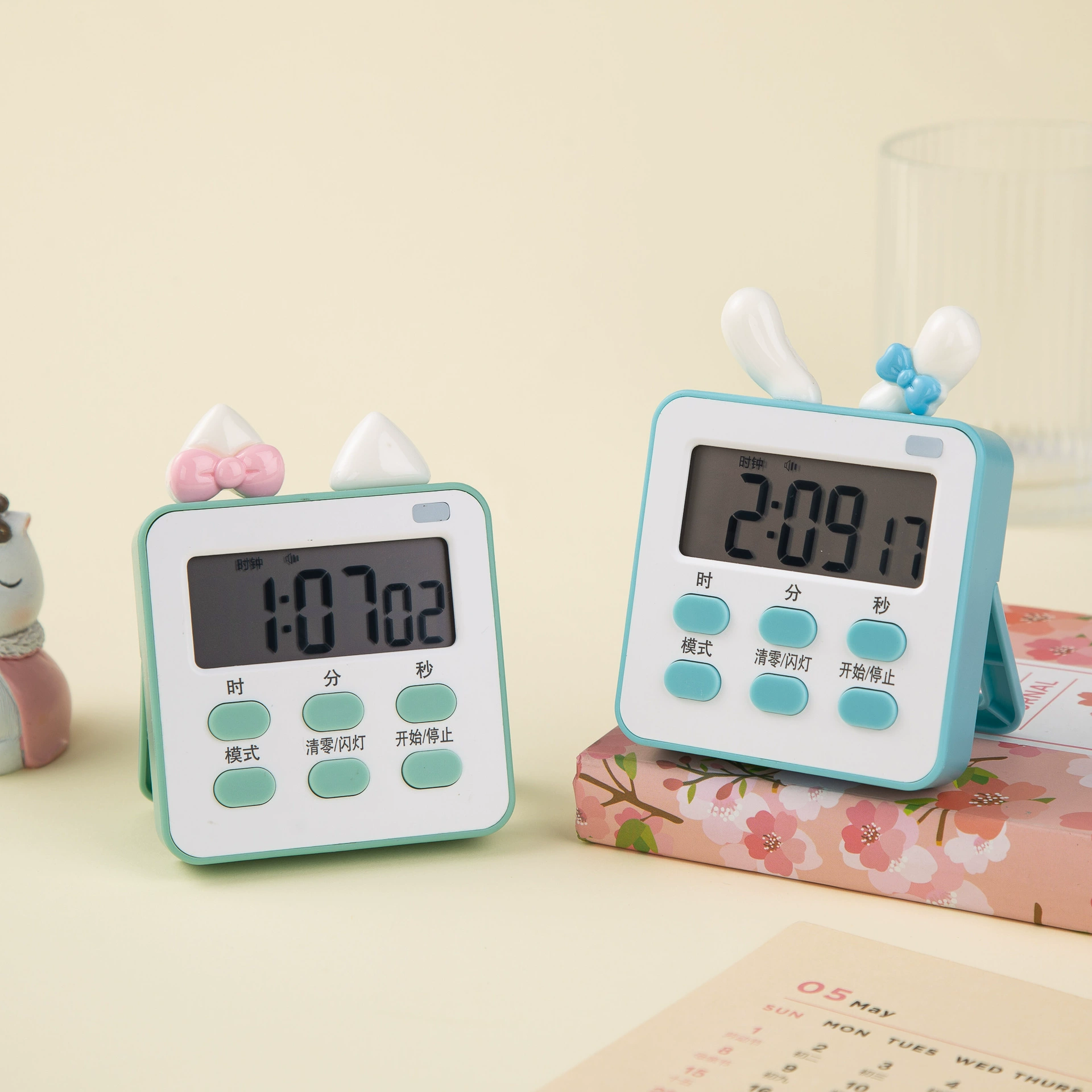 Universal cartoon cute watch, Nordic style