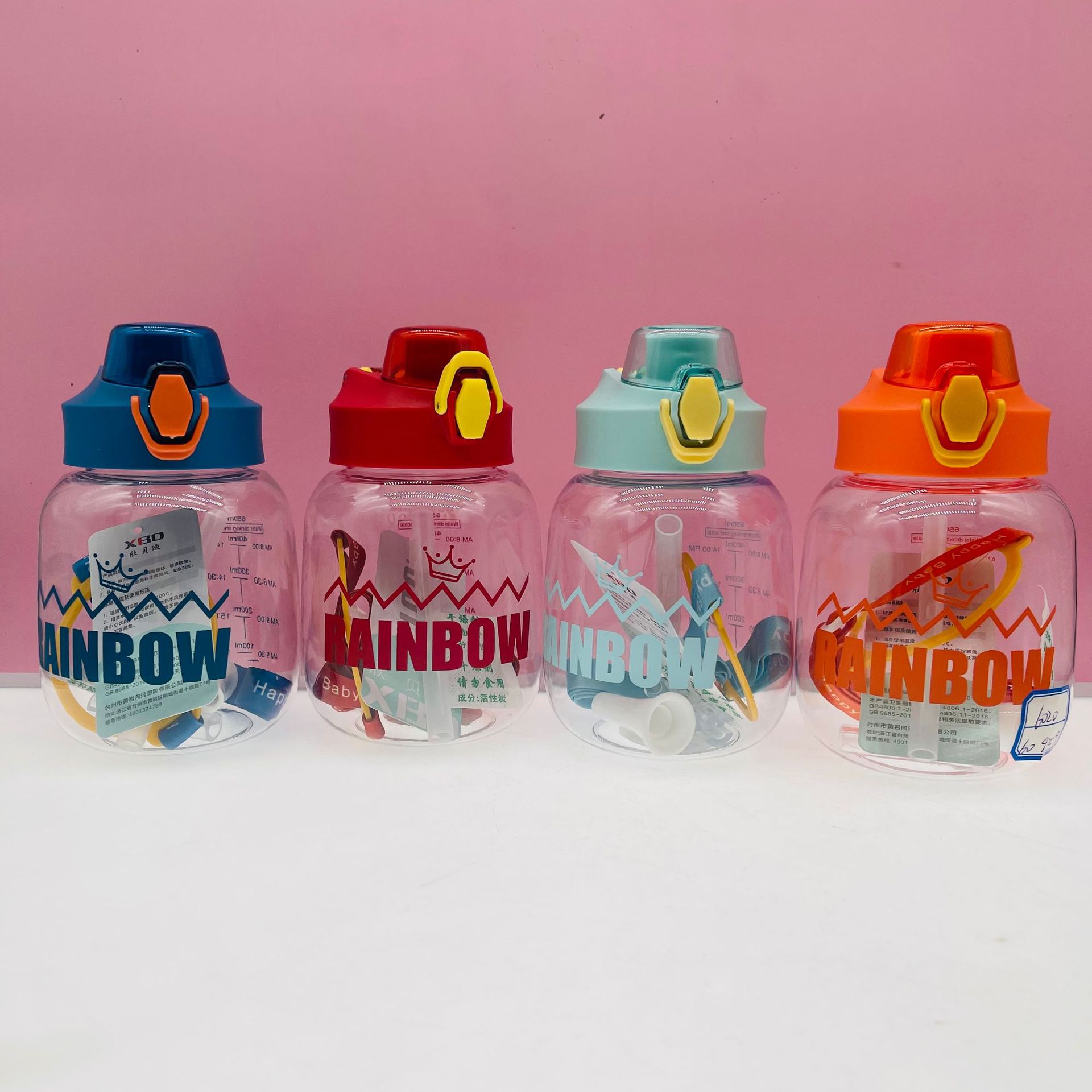 Xinbedi nuevo pequeño vientre taza de dibujos animados de Internet celebridad de los niños taza de agua 650ml taza de paja de plástico estudiante hervidor portátil