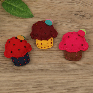 Source Manufacturer Spot 5cm Small Mushroom Cartoon Handmade Fabric Accessories Clothing Accessories Brooch Accessories DIY Jewelry