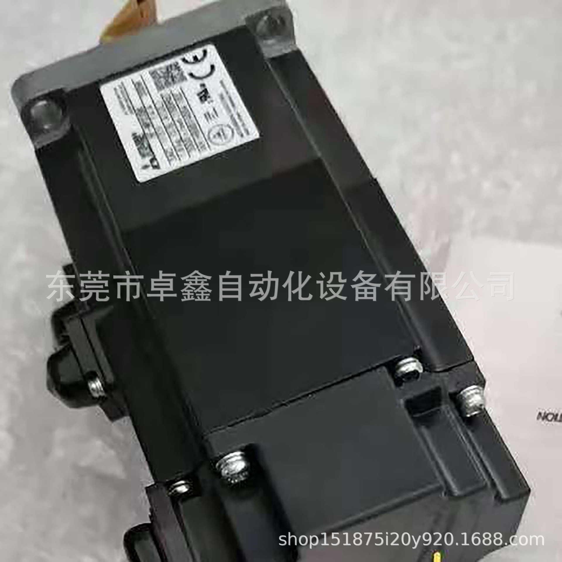 三菱 HF-MP23 伺服电机 型号齐全 现货议价