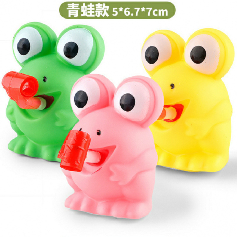夜市の屋台、小物、義烏の赤い光る小さなおもちゃ、子供向けギフトを販売する屋台|undefined