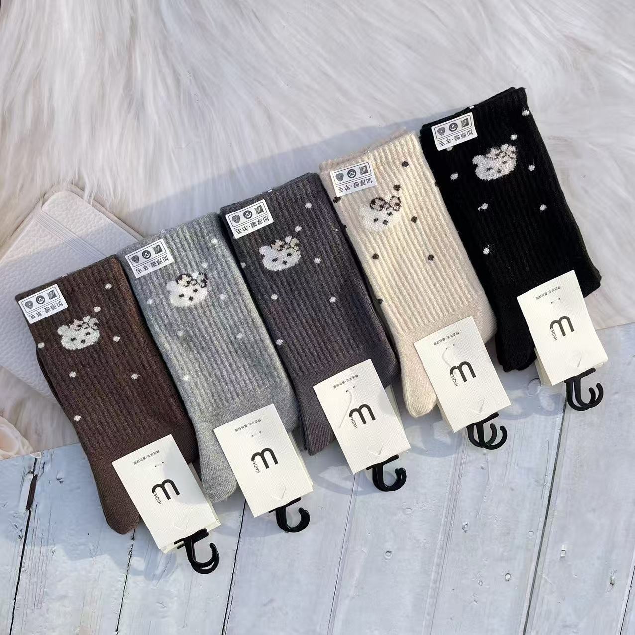 60克望海竹冬季新款羊绒堆堆袜 保暖加厚女士长腰羊绒袜日韩风系