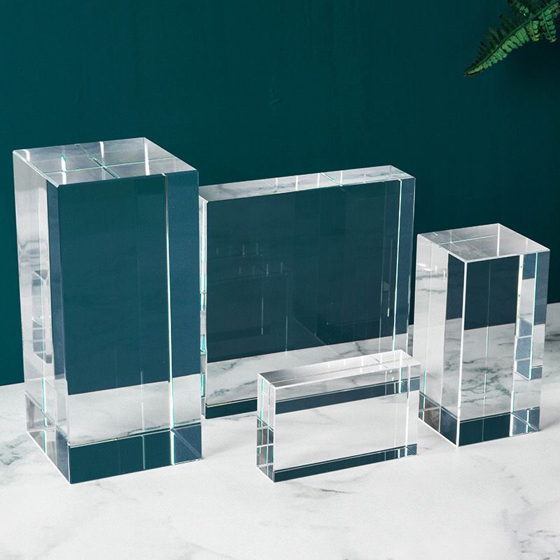 厂家高透明亚克力方块透明水晶方柱化妆品展示方块底座道具摆件