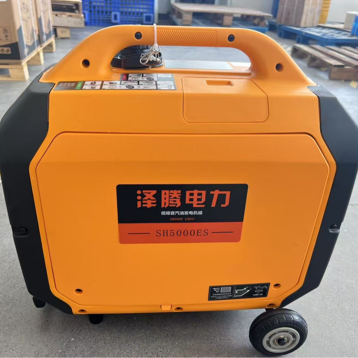 泽腾 3.8KW数码变频汽油发电机220V多级旋转磁极式手/电/遥控启动