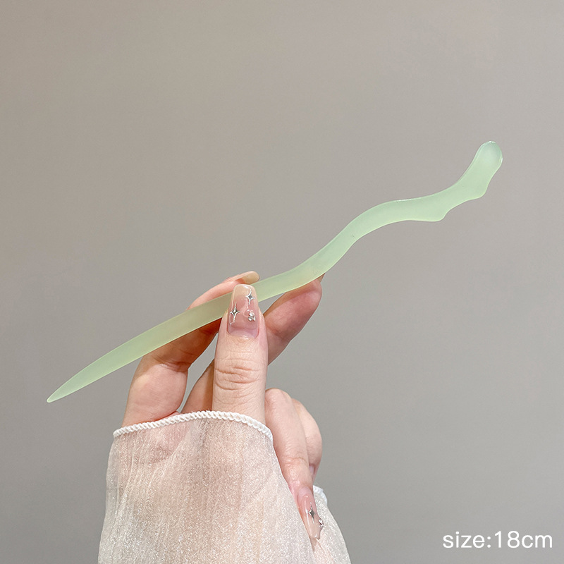 81 horquillas de jade verde (en bolsas)