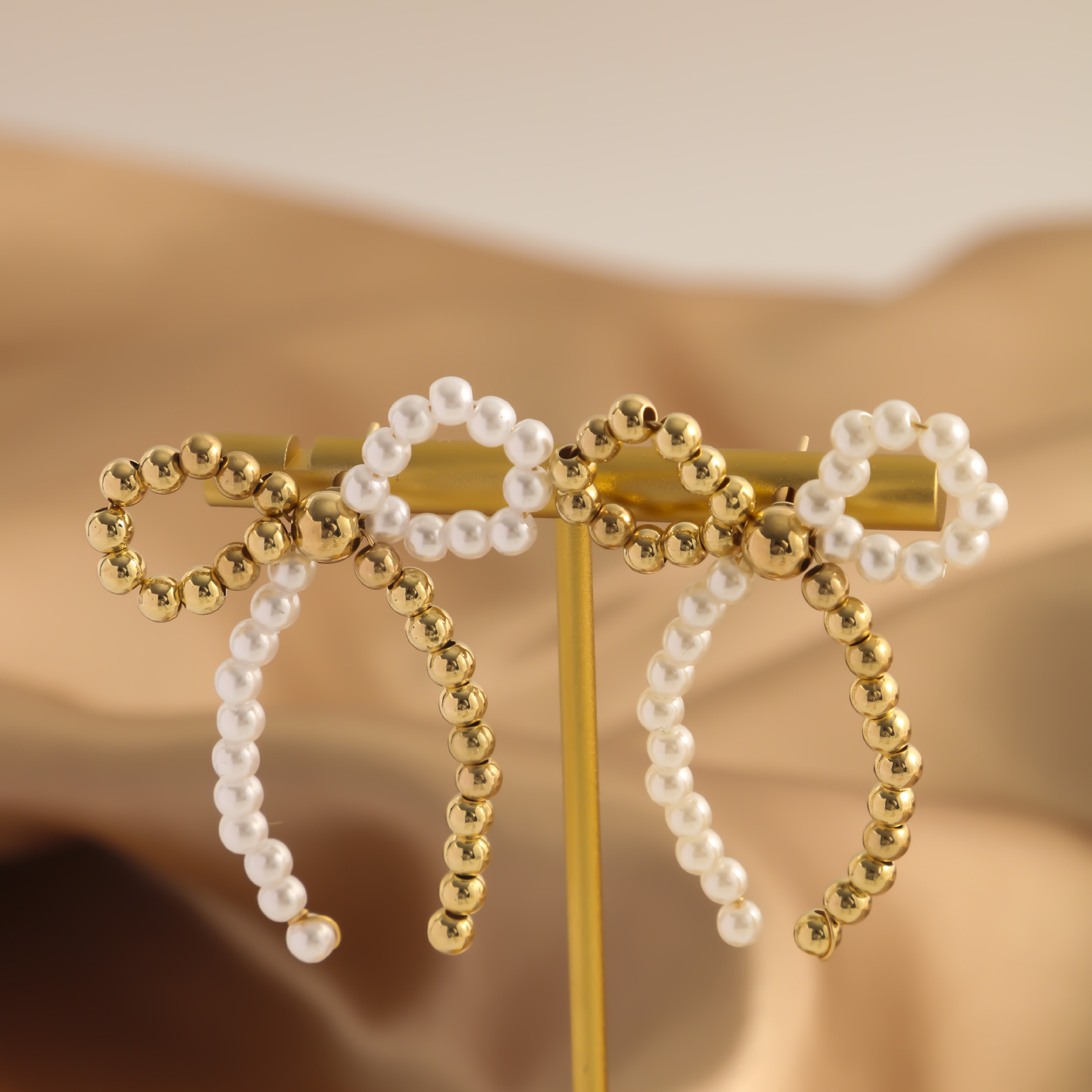 1 Pair Elegant Bow Knot Beaded Plating Artificial Pearl Alloy Ear Studs display picture 35