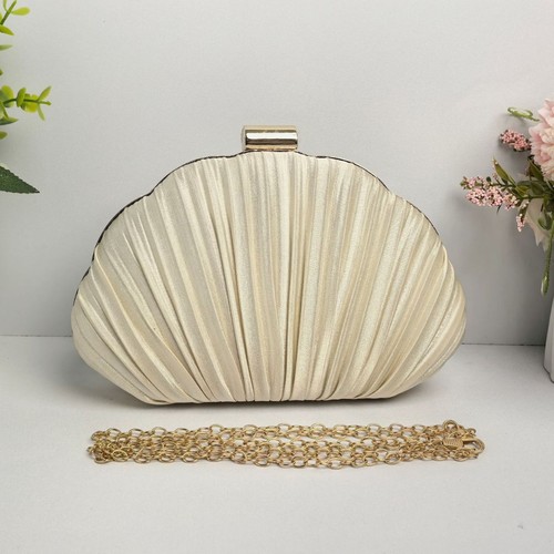 New Arrival High-End Party Pleated Evening Bag with Pearl Accents Handbag European and American Pleated Socialite Tote Bag Dress Bag