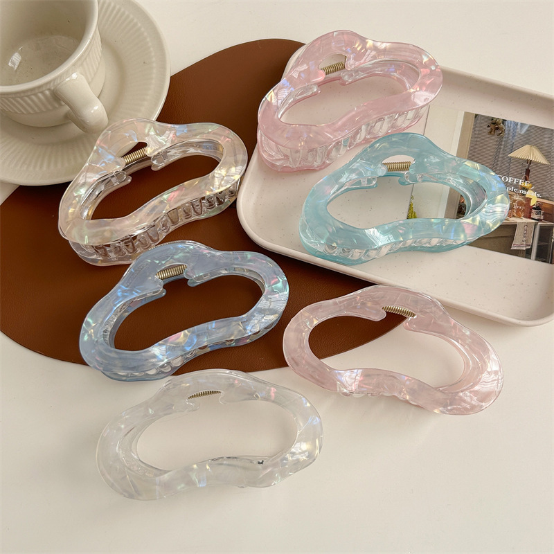 South Korea Ins Style Hollow Fruit Cloud-shaped Frozen Grab Clip Claw Hindhead Shark Clip Temperament Large Hair Grab Volume South Korea Ins Style Hollow Fruit Cloud-shaped Frozen Grab Clip Claw Hindhead Shark Clip Temperament Large Hair Grab Volume