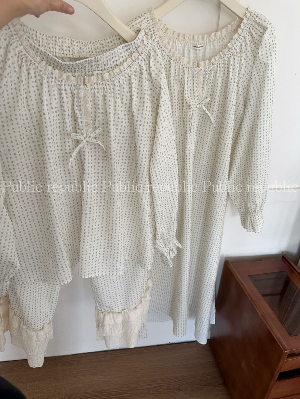 1b977bb35dcd3d5c9b3ea248877cc4